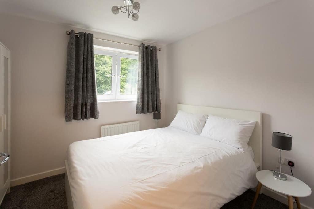 The Beeches 3 - Serviced Apartment Шеффілд Екстер'єр фото